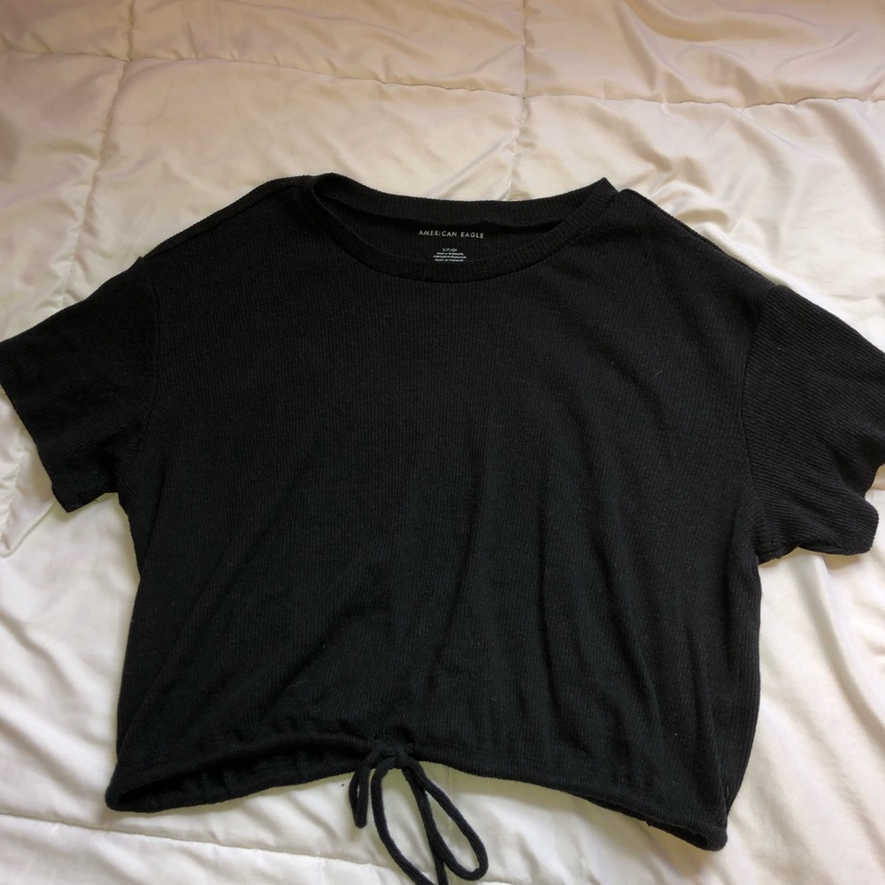 American Eagle black cropped top